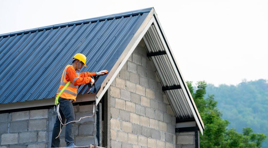 Professional Flat Roofing Installation in Mount Olive, AL